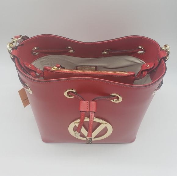 558- Valentino By Mario Valentino Karl Forever Red Made In Italy NWT - Picture 4 of 13